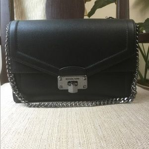 NWT Kinsley Crossbody/Shoulder Bag